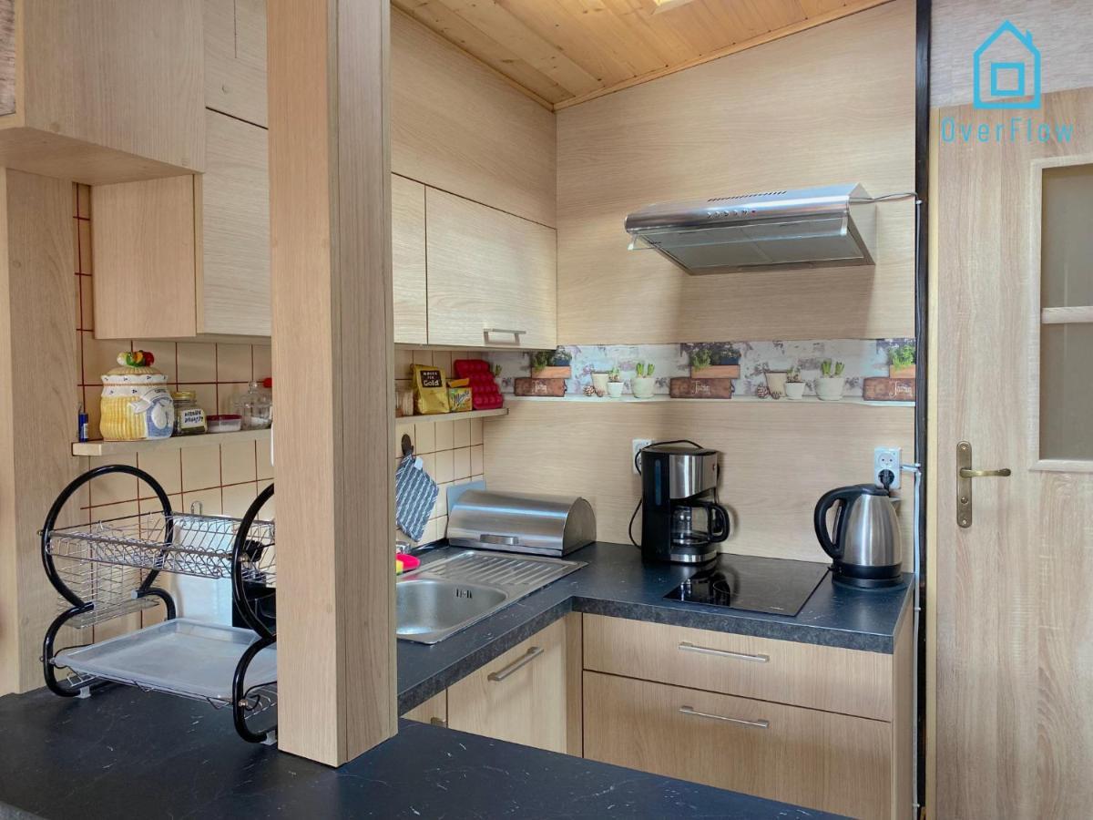 Holibobos Year Round Cottage In Kamien By The Lake Only 30 Minutes From Gdansk And Gdynia المظهر الخارجي الصورة